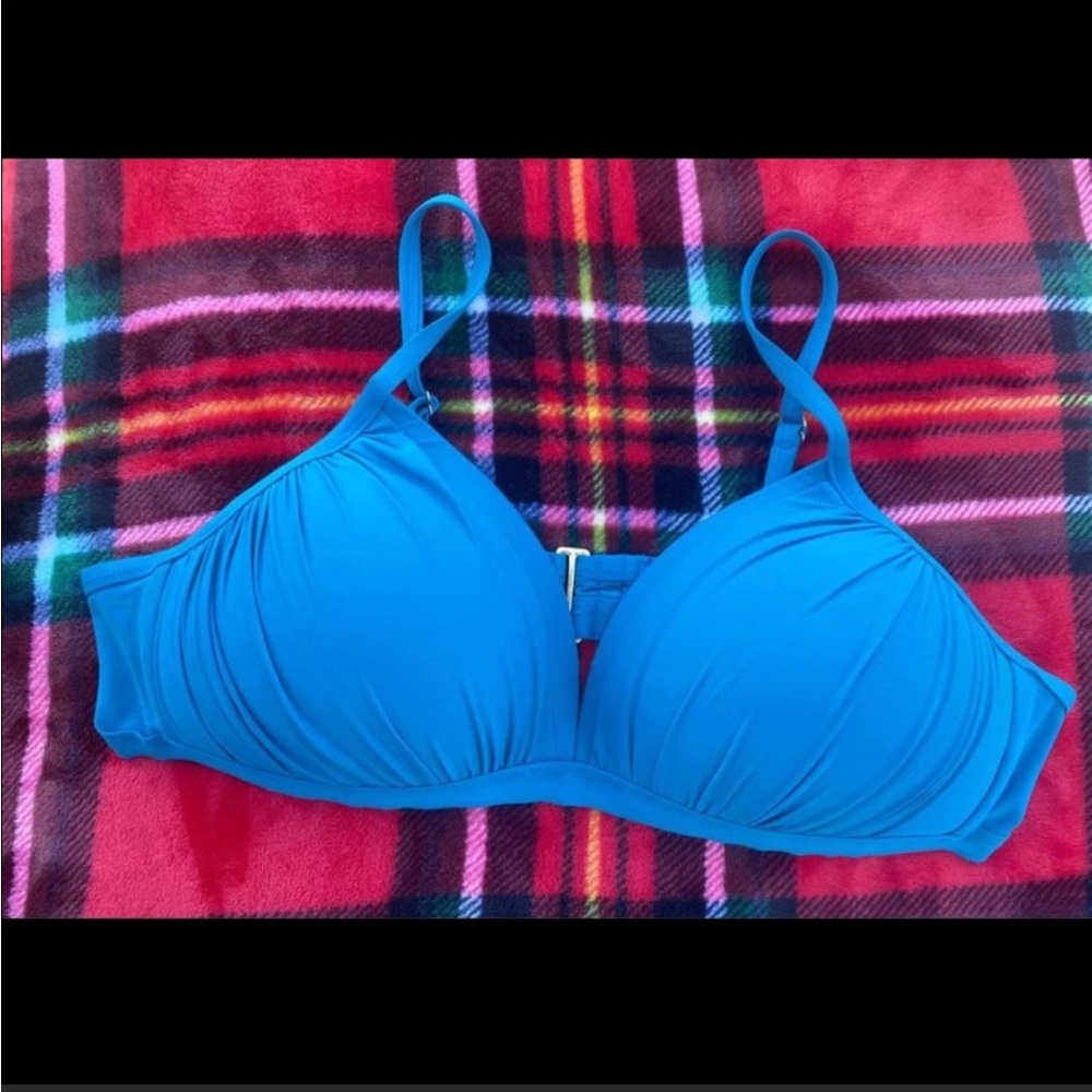 Time and tru swimsuit top